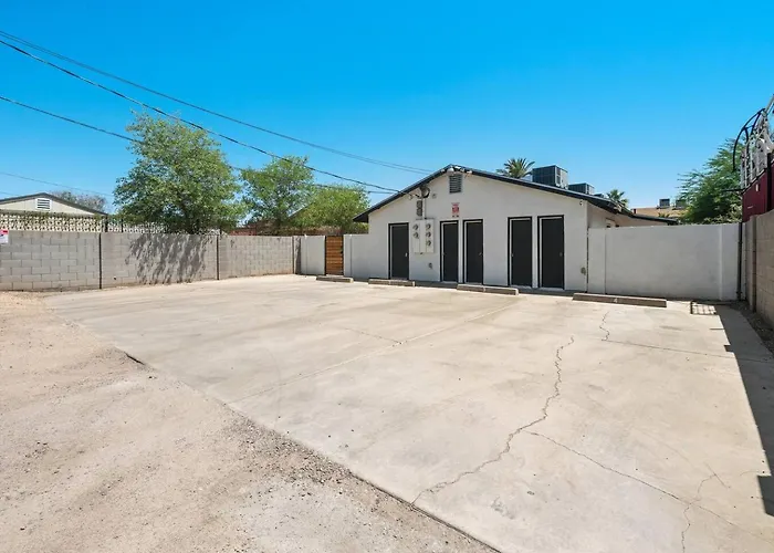 Desert Rose Retreat In The Heart Of Downtown Phx Apartment *