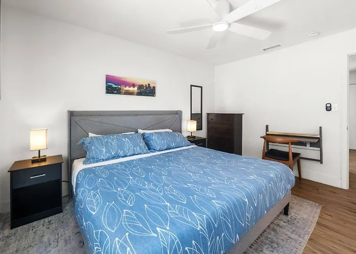 Apartment Desert Rose Retreat In The Heart Of Downtown Phx Phoenix
